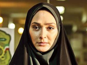 الهام حمیدی با چادر و لباس نیروی انتظامی
